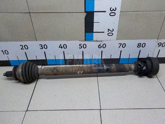 Полуось передняя правая