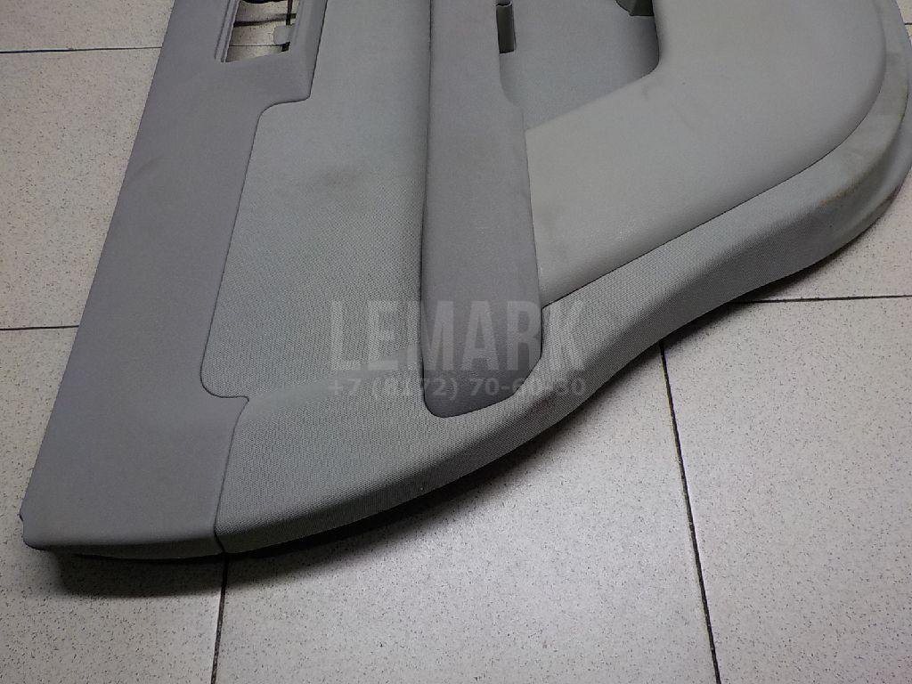 Обшивка двери задней левой