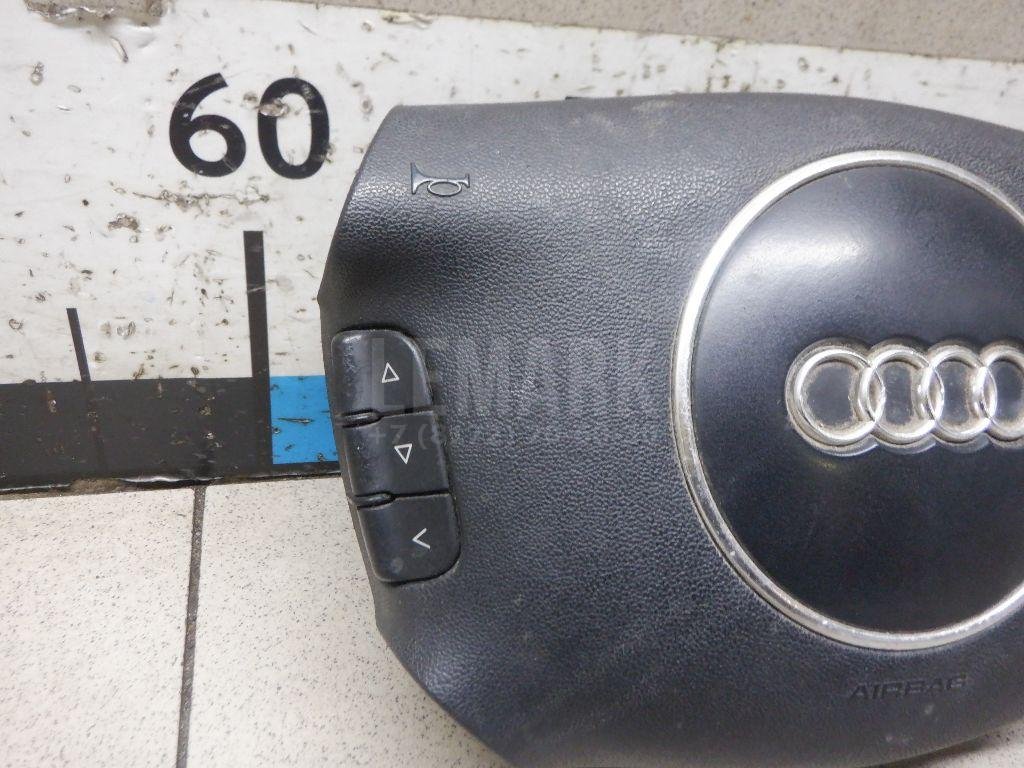 Подушка безопасности в рулевое колесо