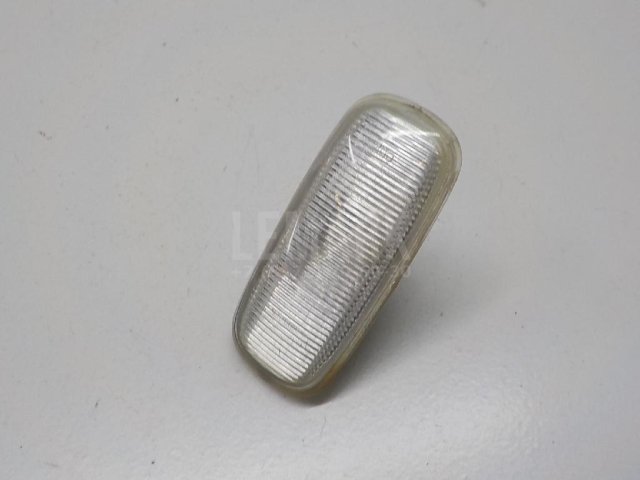 Повторитель на крыло белый