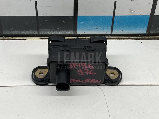 Датчик ускорения