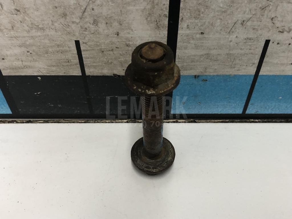 Болт переднего рычага