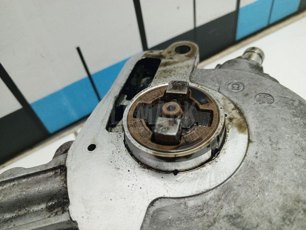 Насос вакуумный