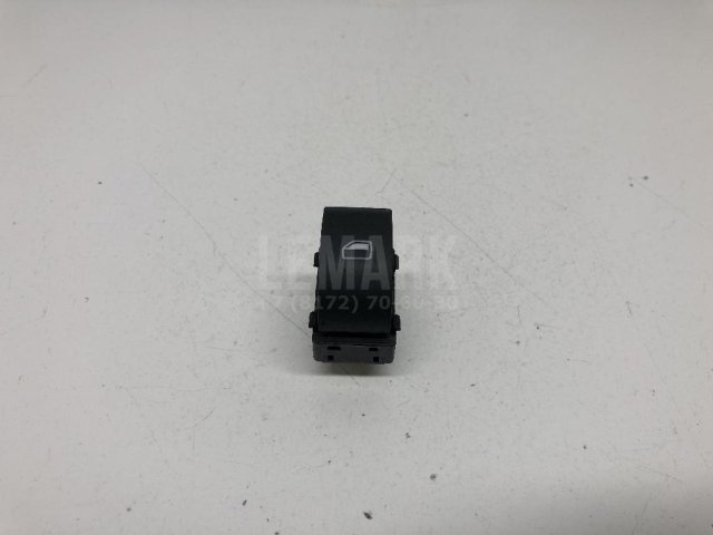 Кнопка стеклоподъемника