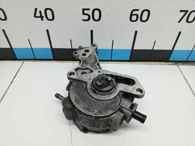 Насос вакуумный