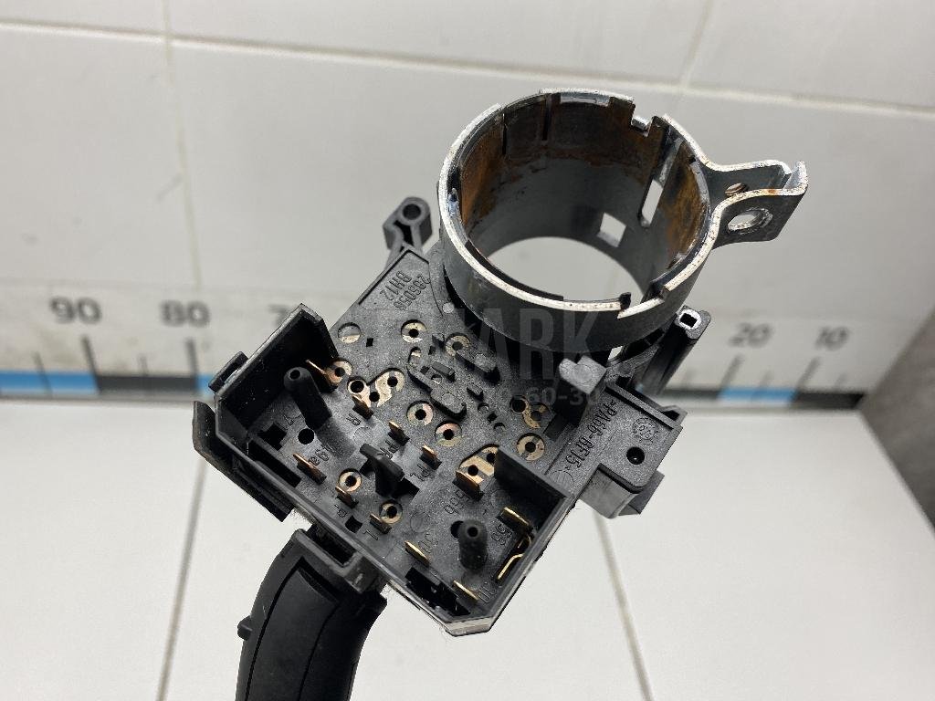 Переключатель поворотов подрулевой