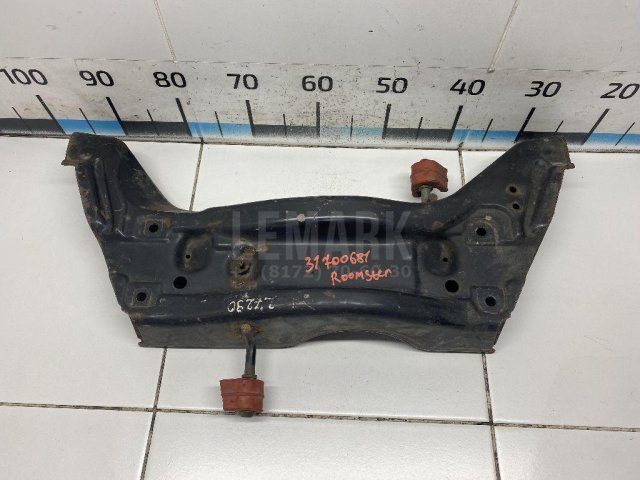 Балка подмоторная