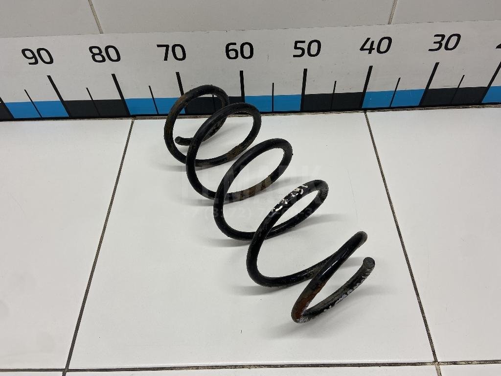 Пружина передняя