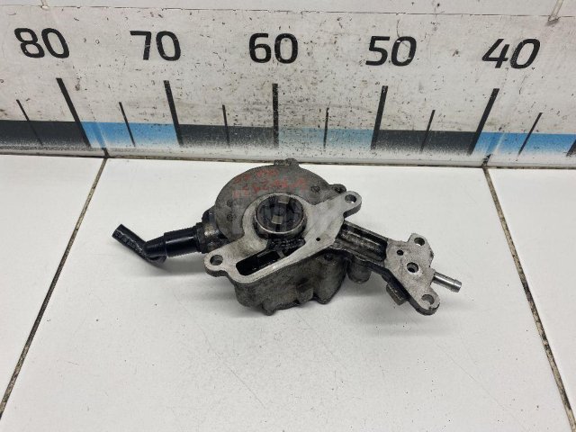 Насос вакуумный