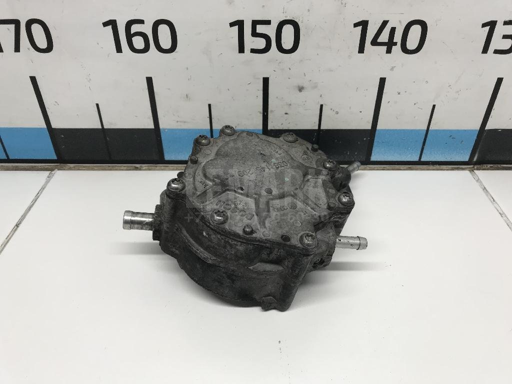 Насос вакуумный