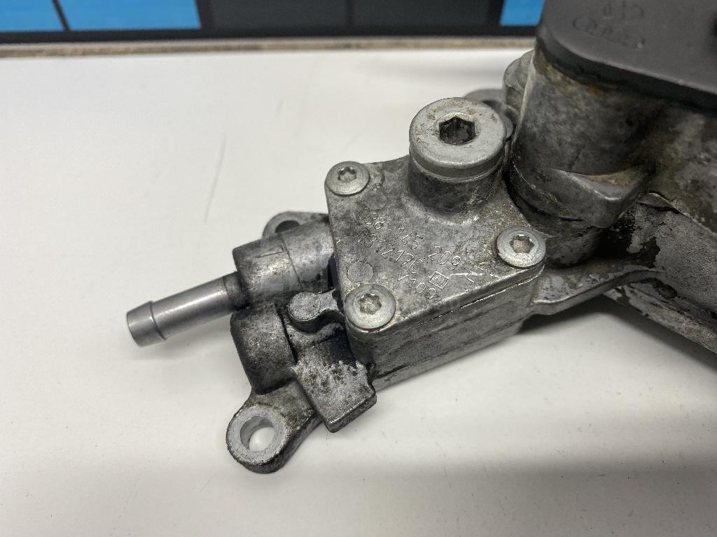 Насос вакуумный