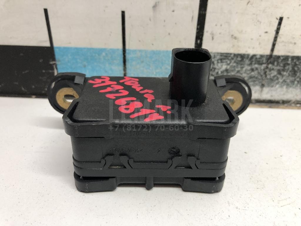 Датчик ускорения для  Audi A3 [8V] 2013-2020