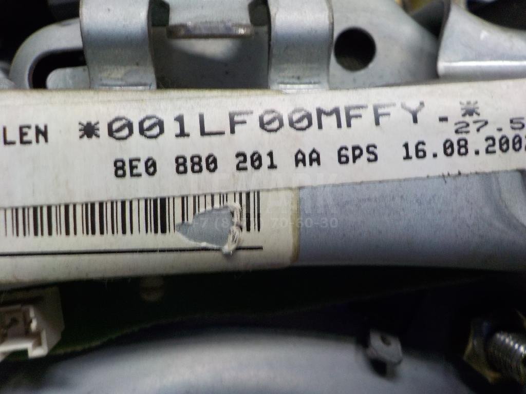 Подушка безопасности в рулевое колесо