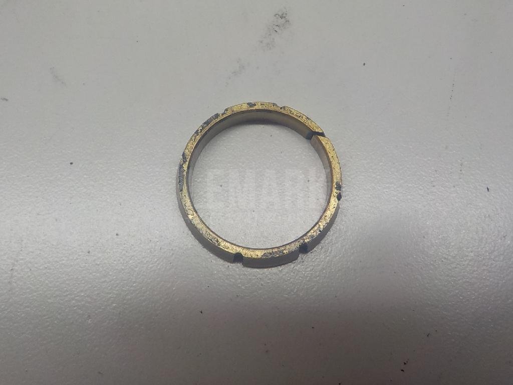 Кольцо стопорное вых вала дифф для  Audi 100/200 [44] 1983-1991