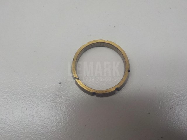 Кольцо стопорное вых вала дифф