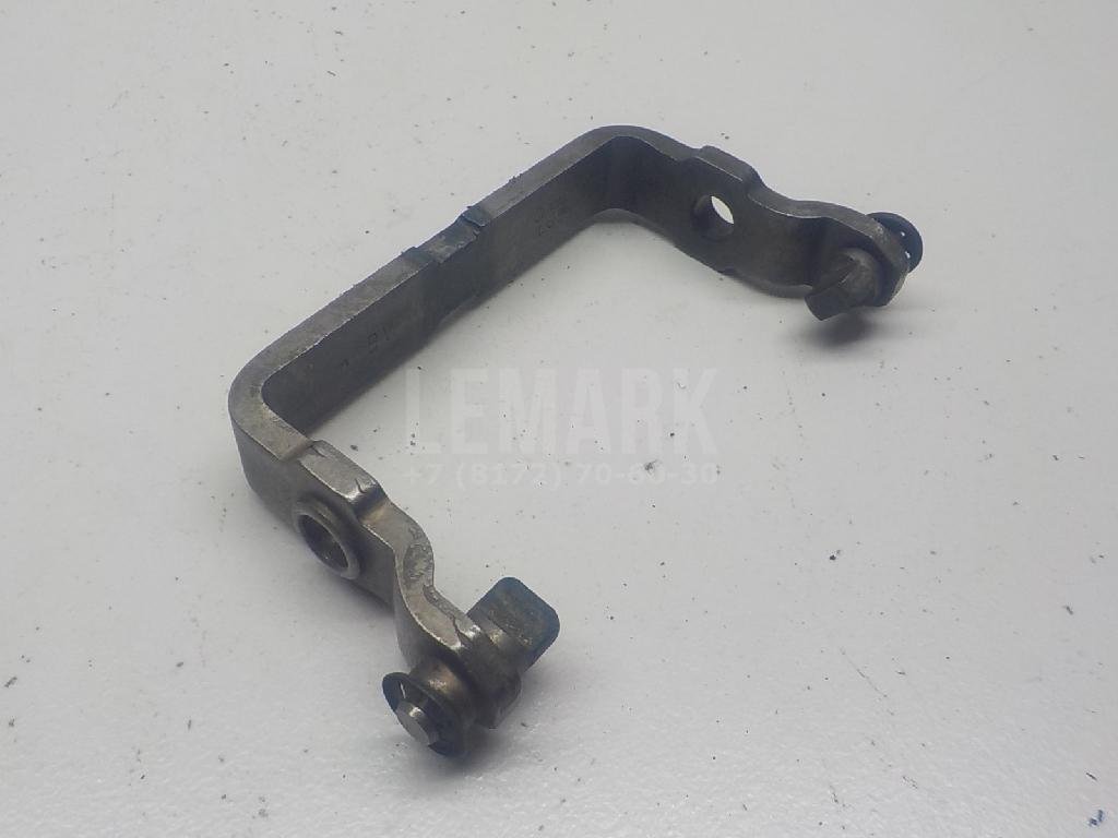 Вилка включения передачи