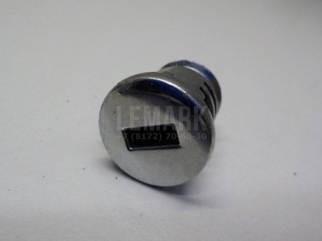 Вставка замка бардачка