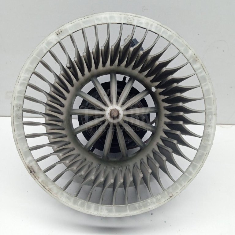 Моторчик отопителя