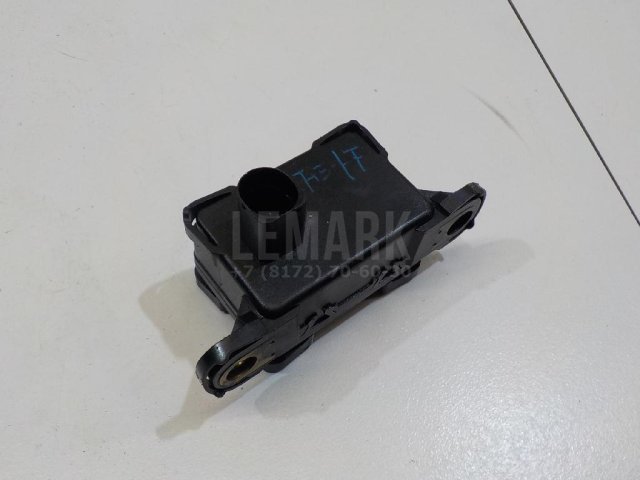 Датчик ускорения