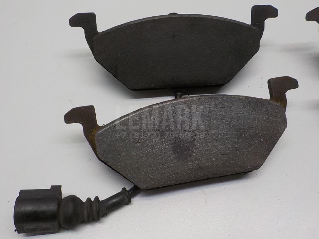 Колодки тормозные передние к-кт