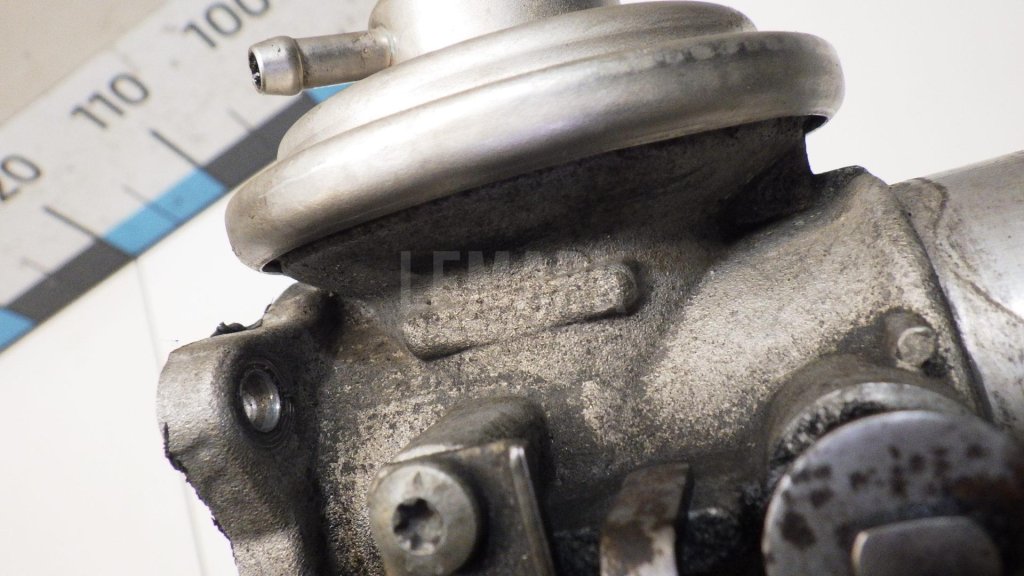 Клапан рециркуляции выхлопных газов