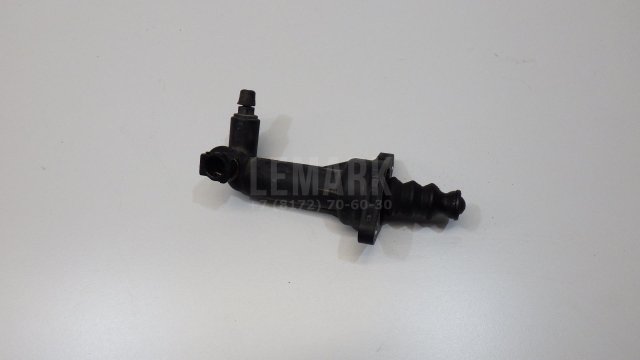 Цилиндр сцепления рабочий