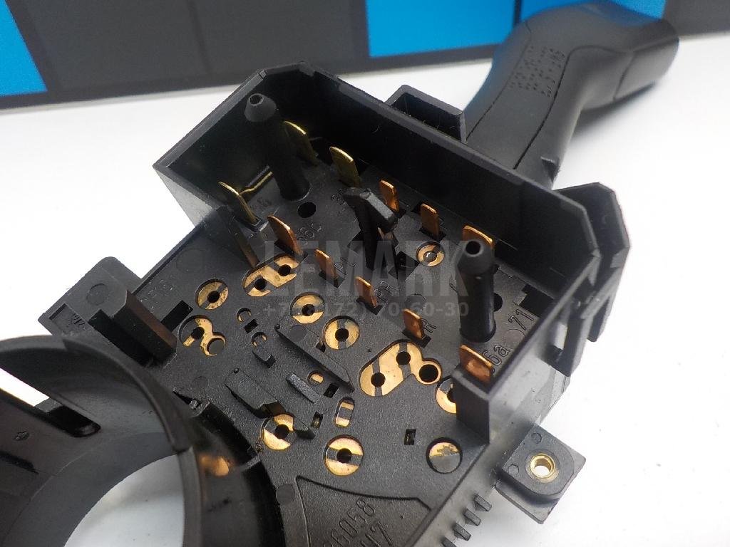 Переключатель поворотов подрулевой