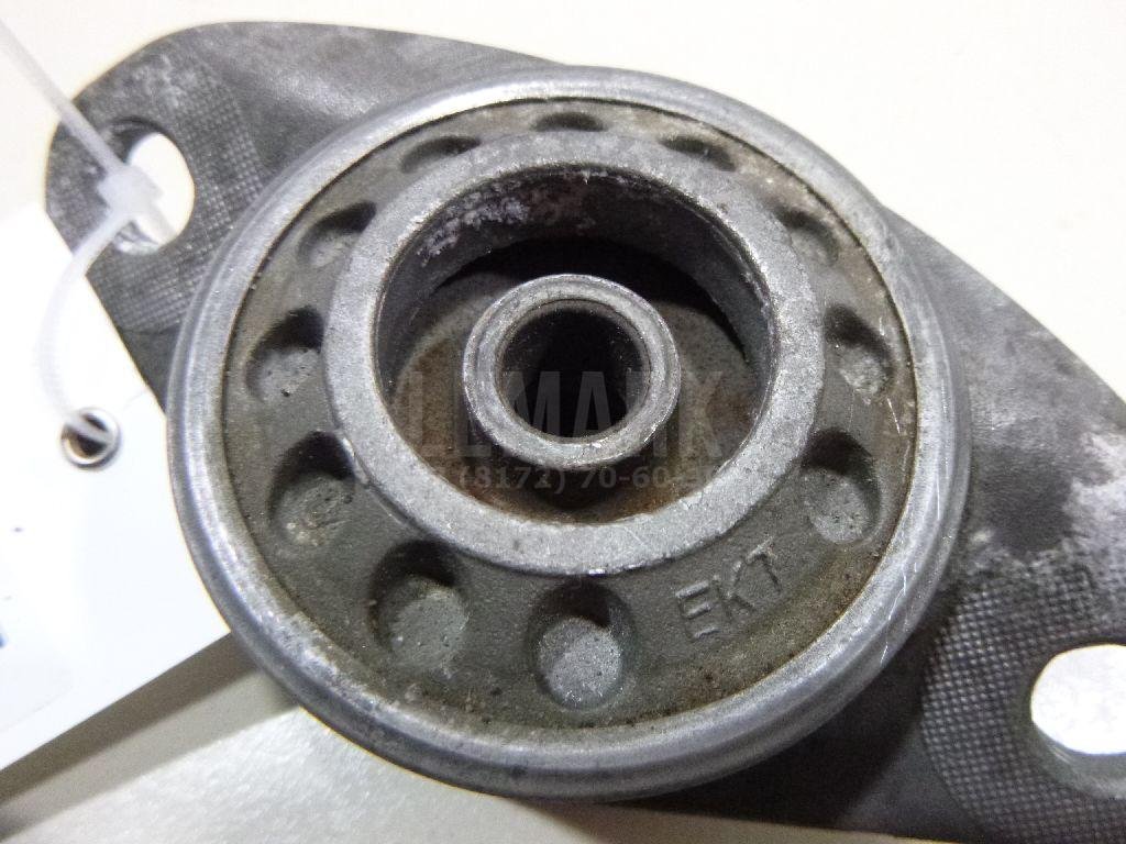 Опора заднего амортизатора