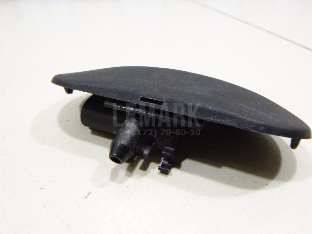 Форсунка омывателя лобового стекла