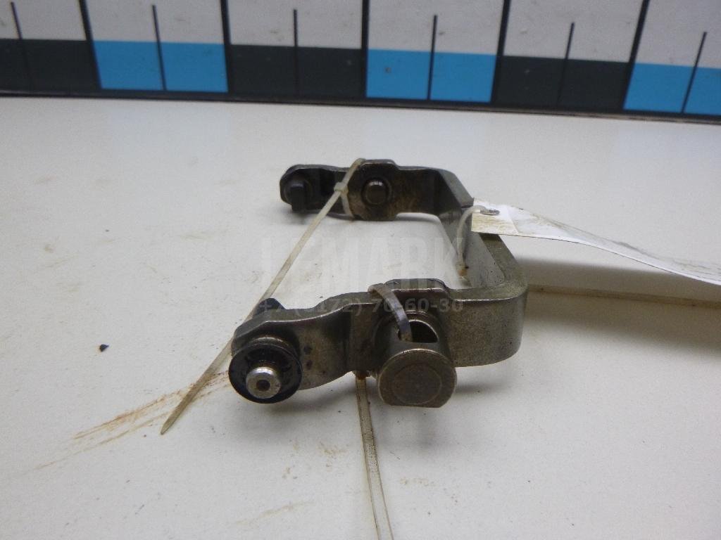 Вилка включения передачи