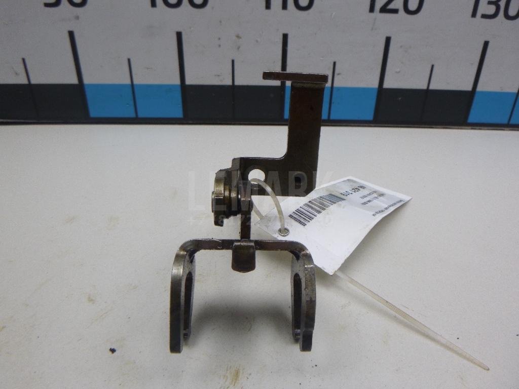 Вилка включения передачи