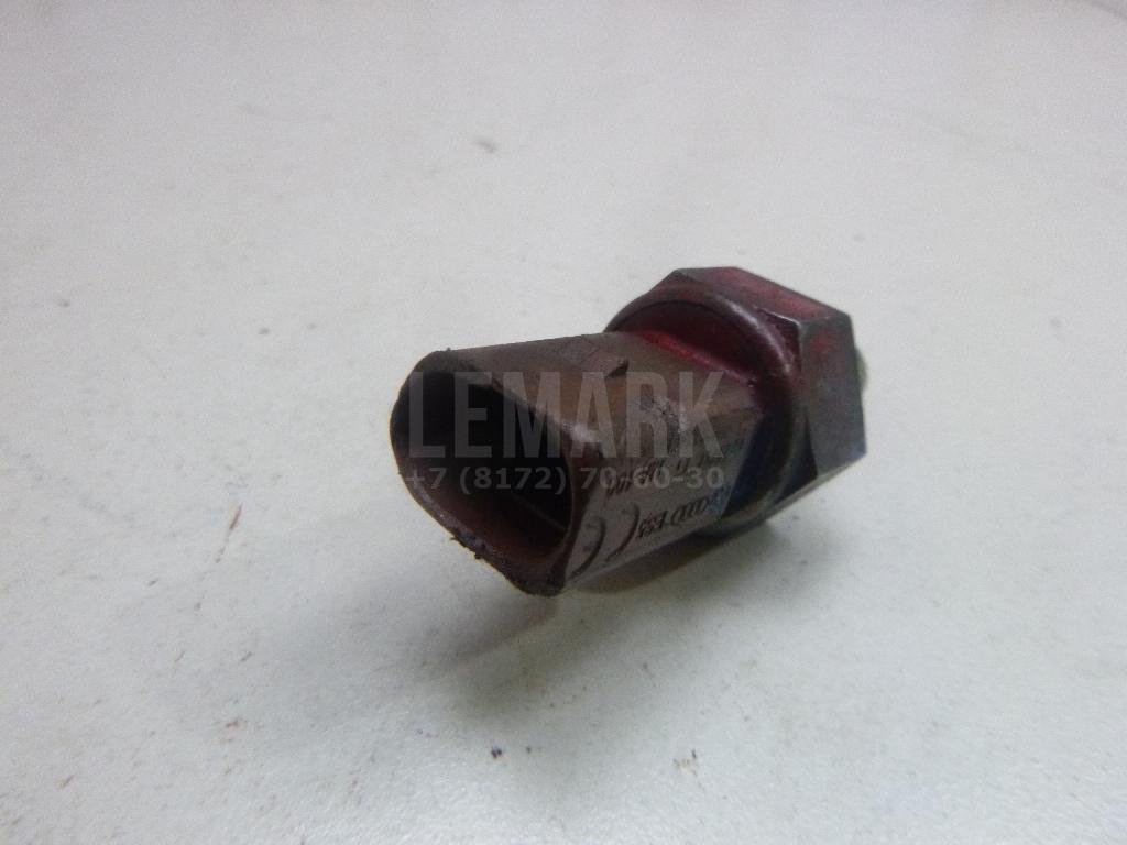 Датчик включения заднего хода