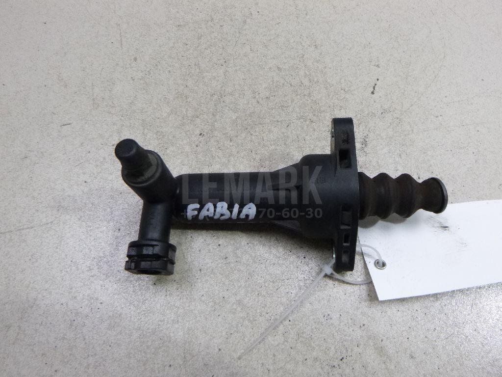 Цилиндр сцепления рабочий