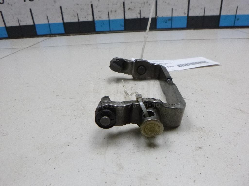 Вилка включения передачи