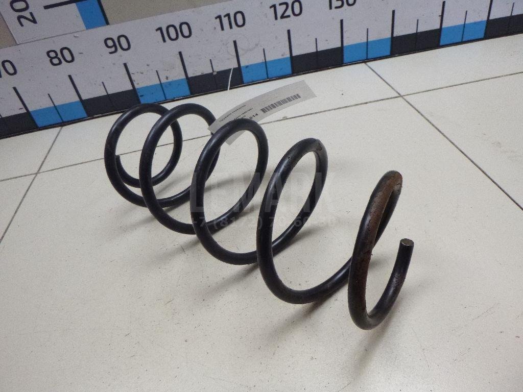 Пружина передняя