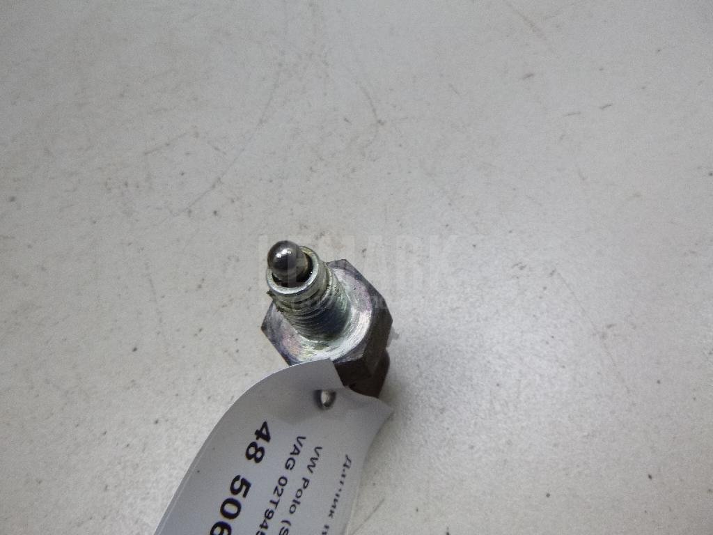 Датчик включения заднего хода