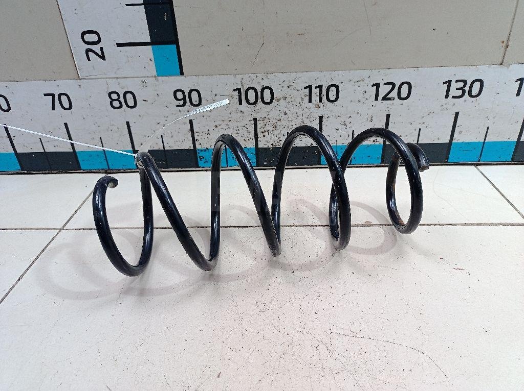 Пружина передняя