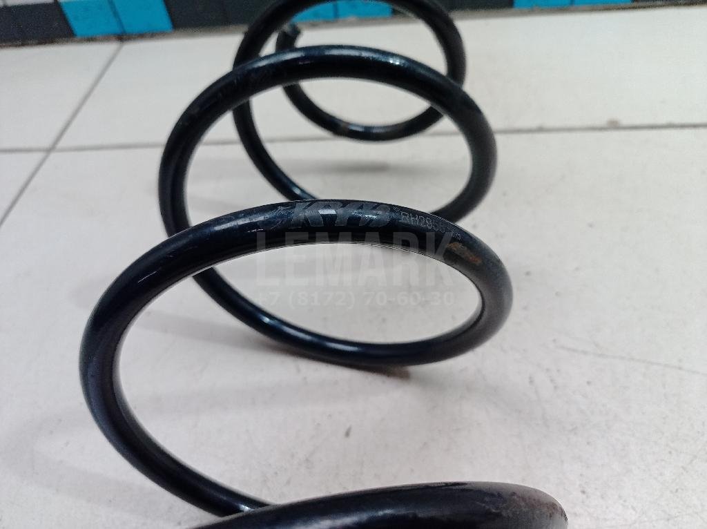 Пружина передняя