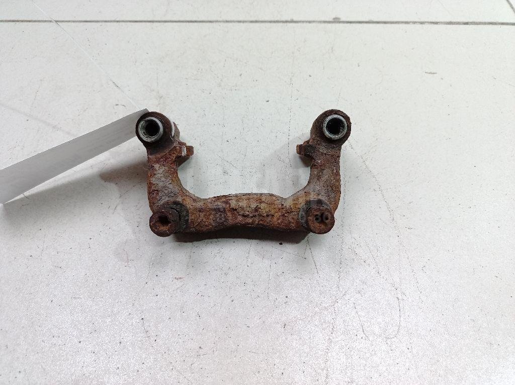 Скоба суппорта заднего правого