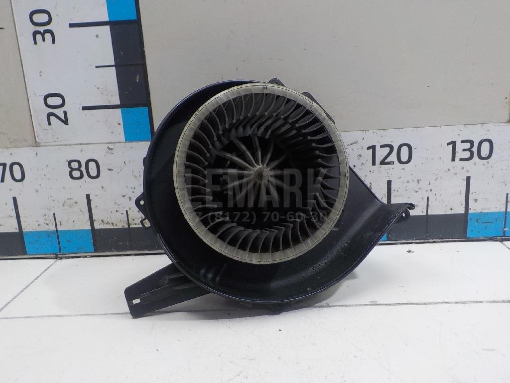 Моторчик отопителя