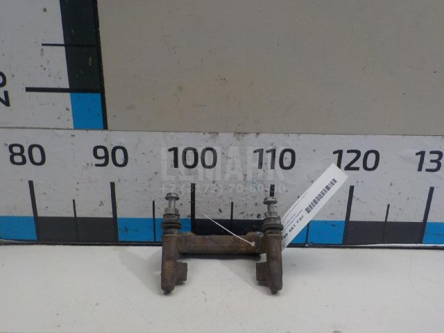 Скоба суппорта заднего левого