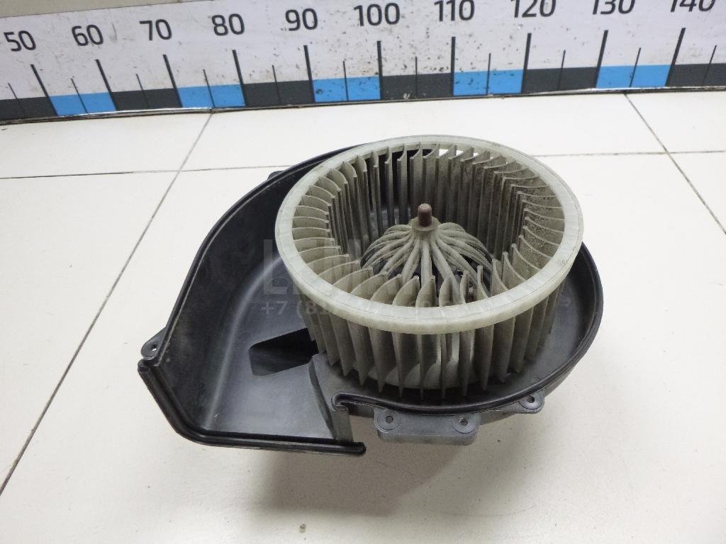 Моторчик отопителя