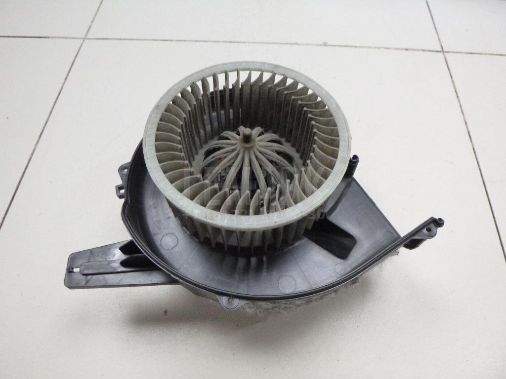 Моторчик отопителя