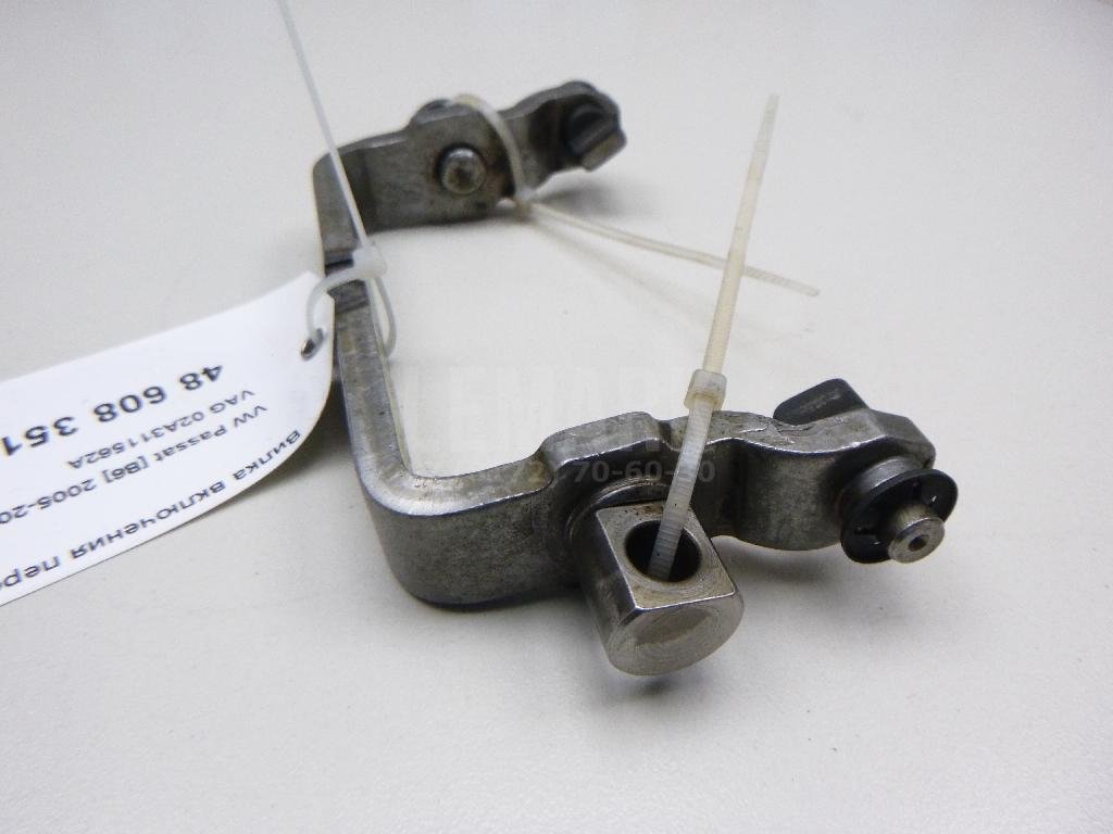 Вилка включения передачи