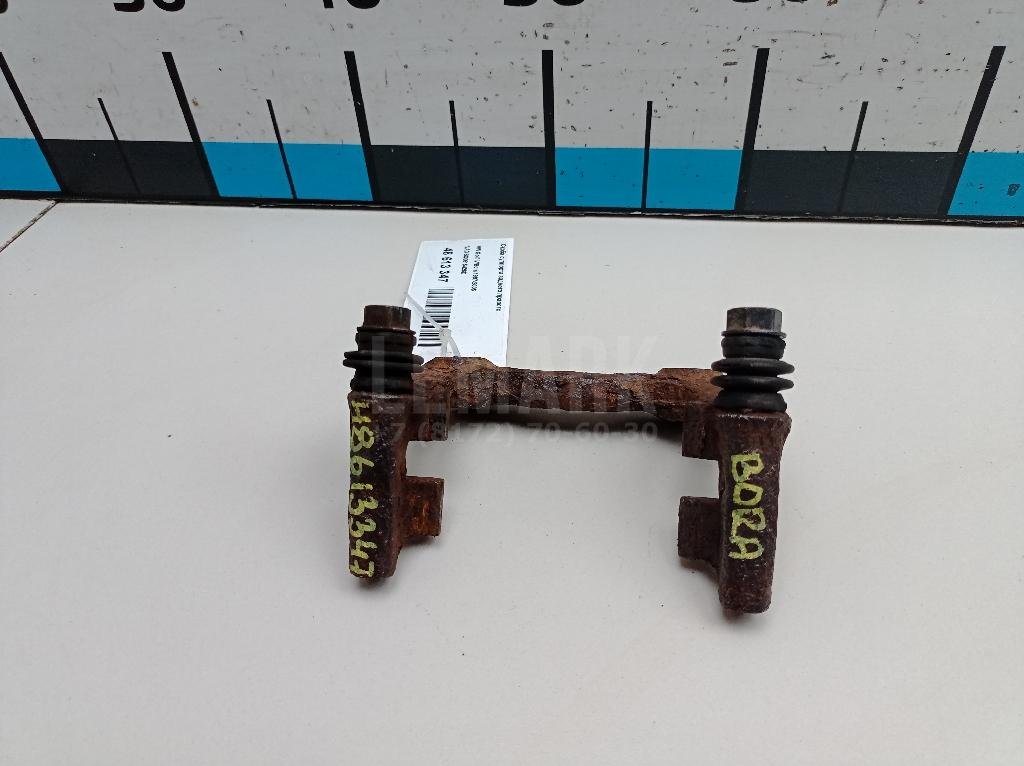 Скоба суппорта заднего правого