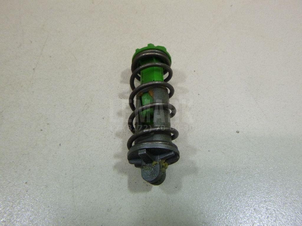 Пружина педали сцепления