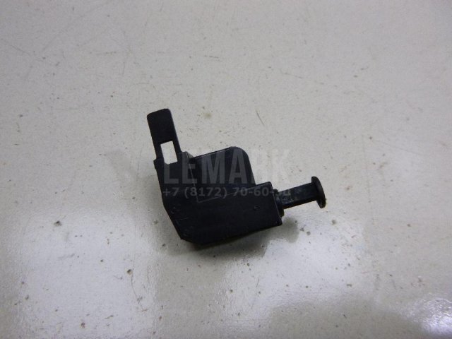 Датчик стояночного тормоза