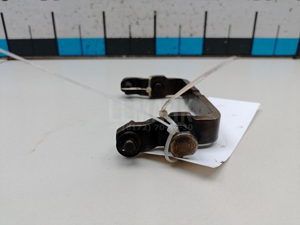 Вилка включения передачи