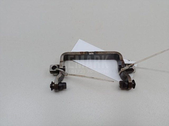 Вилка включения передачи