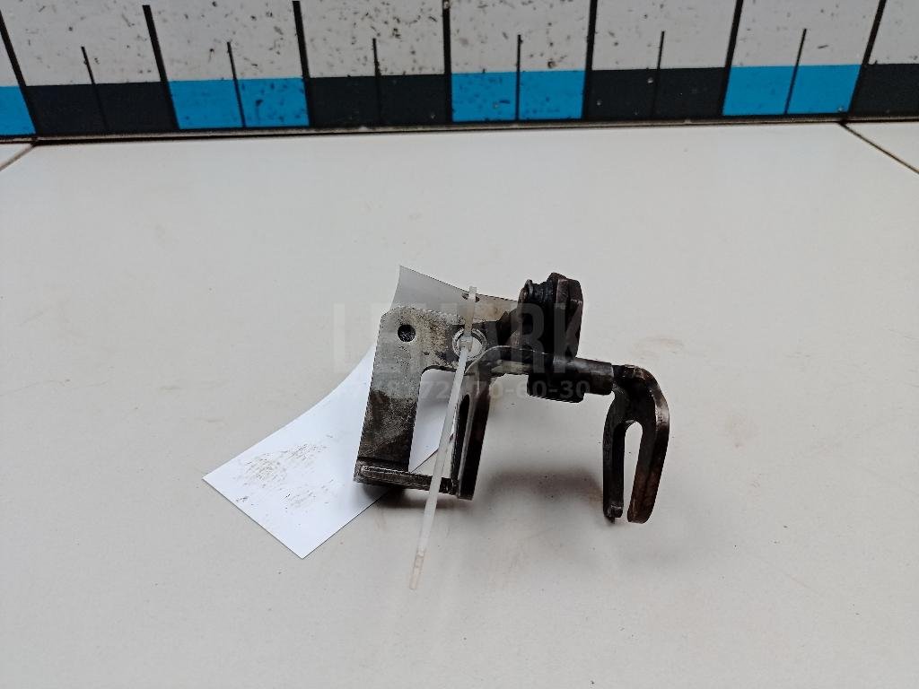 Вилка включения передачи